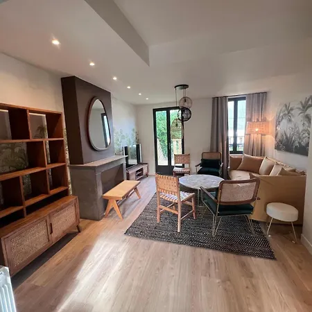 Le Clos De St Val 3 Holiday home