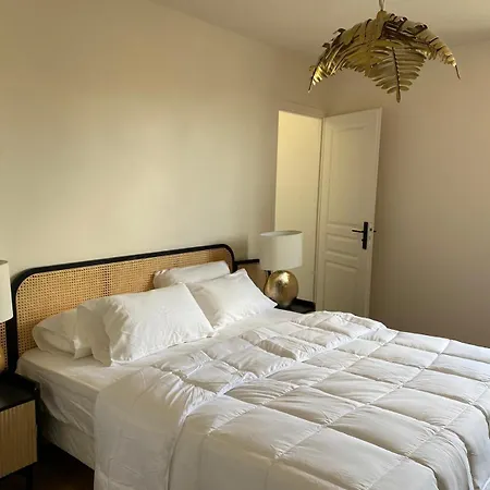 Holiday home Le Clos De St Val 3 *